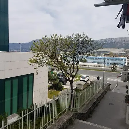 Juvella * Split