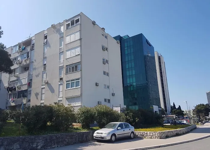 Juvella * Split